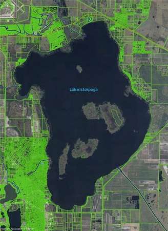 0.38 Acres of Residential Land for Sale in Lake Placid, Florida