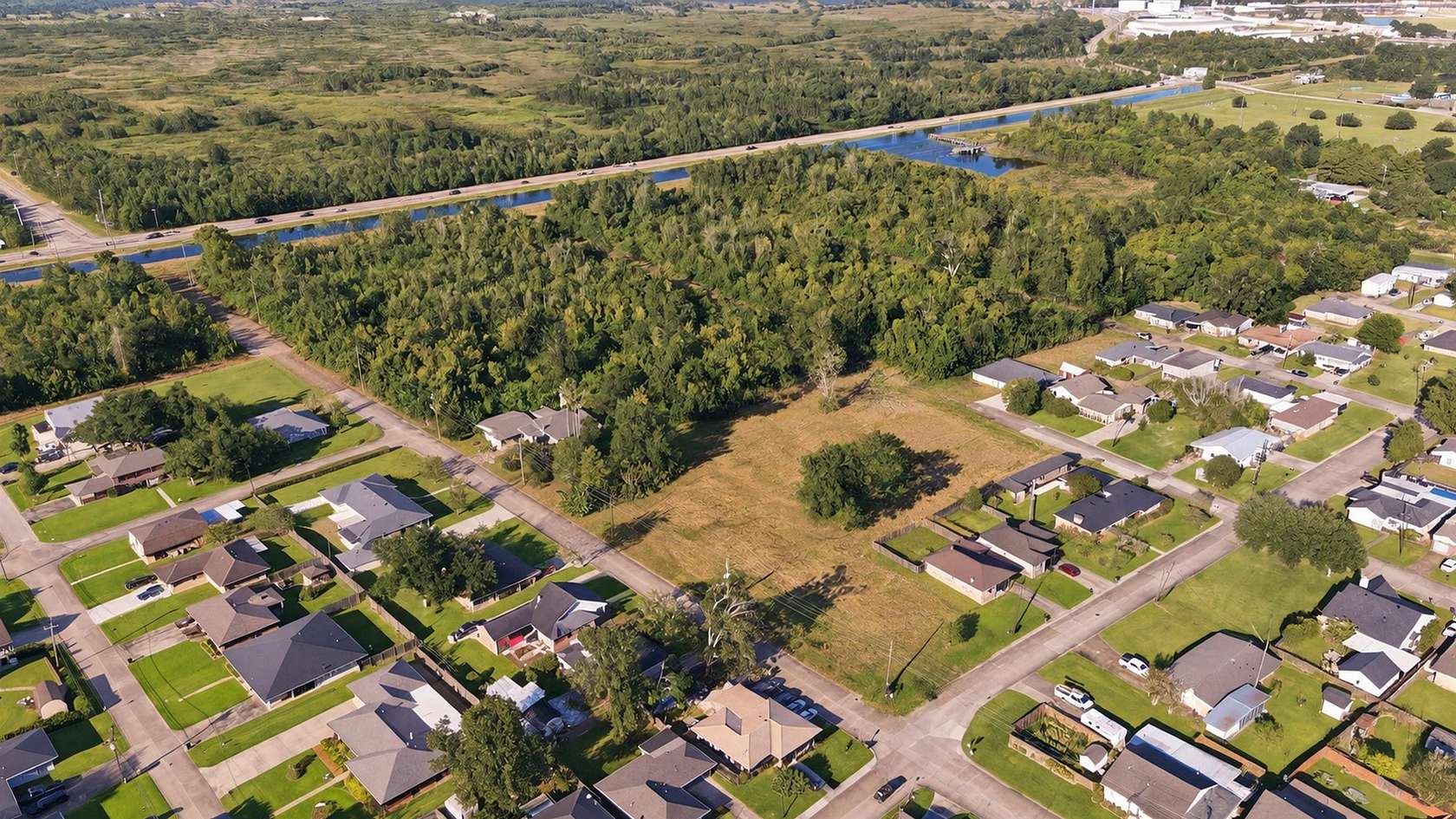 2.65 Acres of Residential Land for Sale in Houma, Louisiana