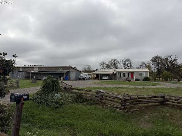 5 Acres of Land with Home for Sale in Stayton, Oregon