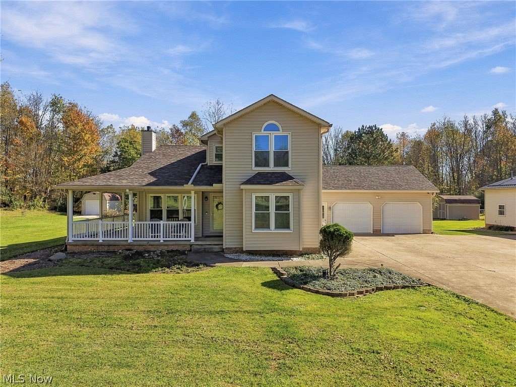 5 Acres of Land with Home for Sale in Louisville, Ohio
