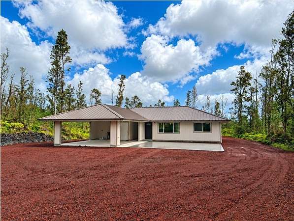 2 Acres of Land with Home for Sale in Mountain View, Hawaii