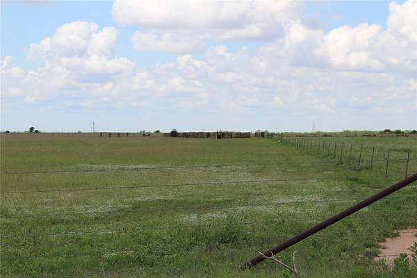 90 Acres of Agricultural & Residential Land for Sale in Hawley, Texas