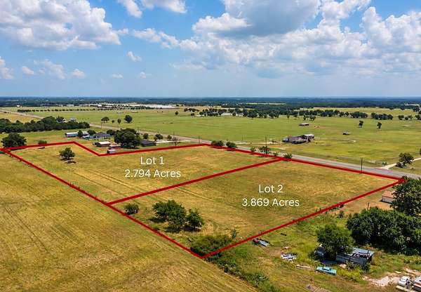 3.87 Acres of Residential Land for Sale in Whitesboro, Texas