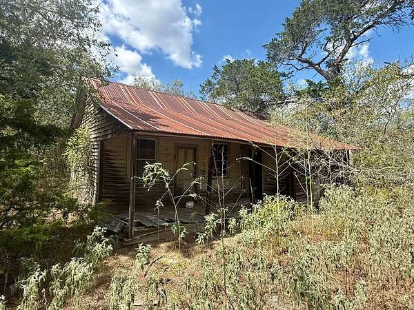108 Acres of Land for Sale in Flatonia, Texas