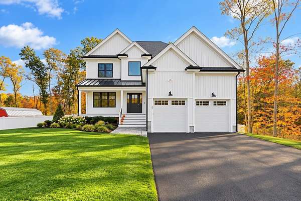 1.58 Acres of Land with Home for Sale in Rehoboth, Massachusetts