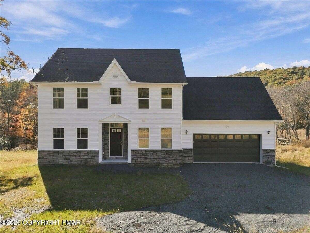 4.64 Acres of Land with Home for Sale in Stroudsburg, Pennsylvania