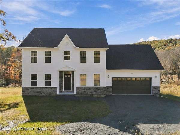 4.64 Acres of Land with Home for Sale in Stroudsburg, Pennsylvania