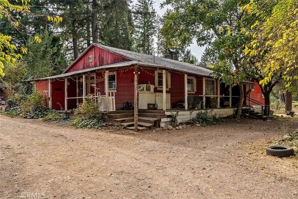 8 Acres of Land with Home for Sale in Willits, California