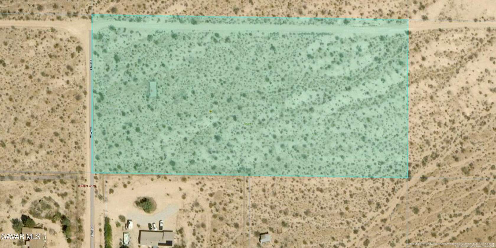5 Acres of Land for Sale in Landers, California
