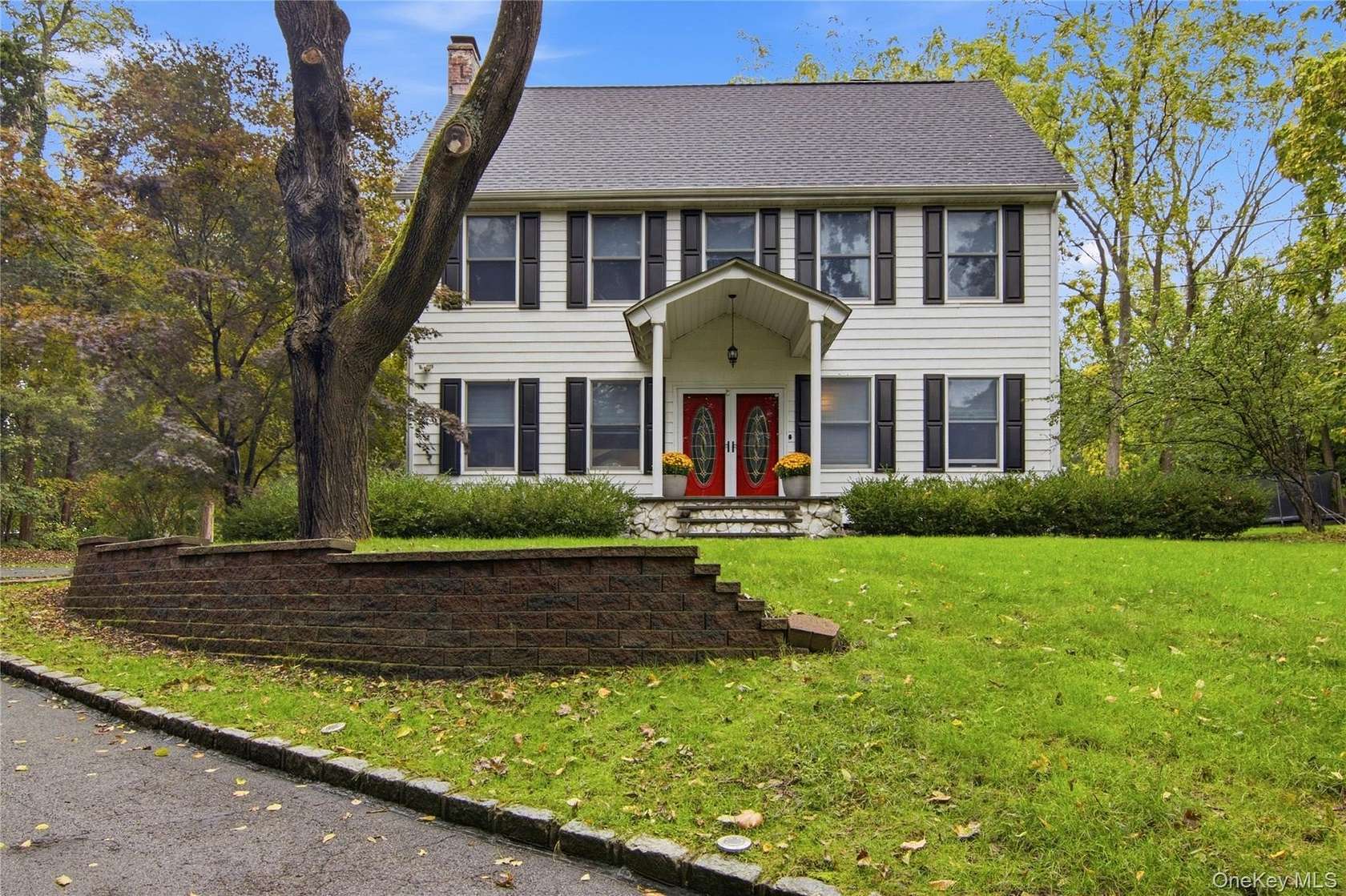 2 Acres of Land with Home for Sale in East Setauket, New York