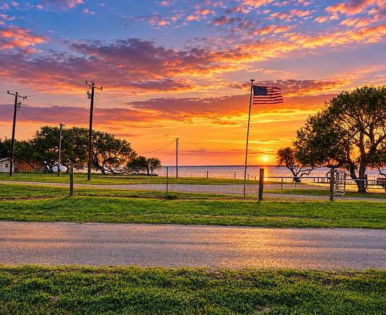 3 Acres of Land for Sale in Riviera, Texas