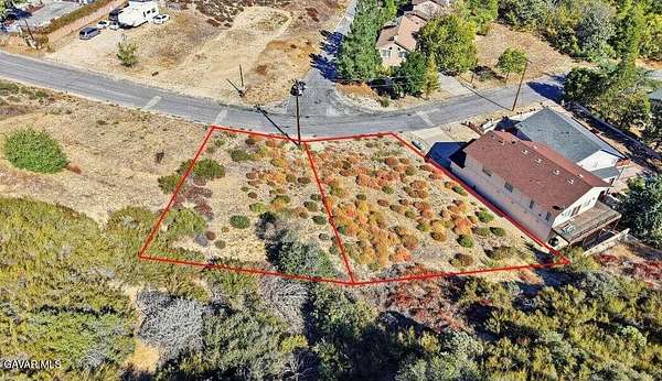 0.16 Acres of Residential Land for Sale in Lake Hughes, California