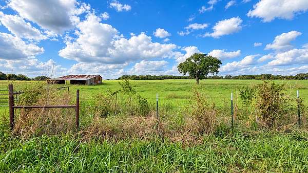 12.3 Acres of Land for Sale in Rhome, Texas