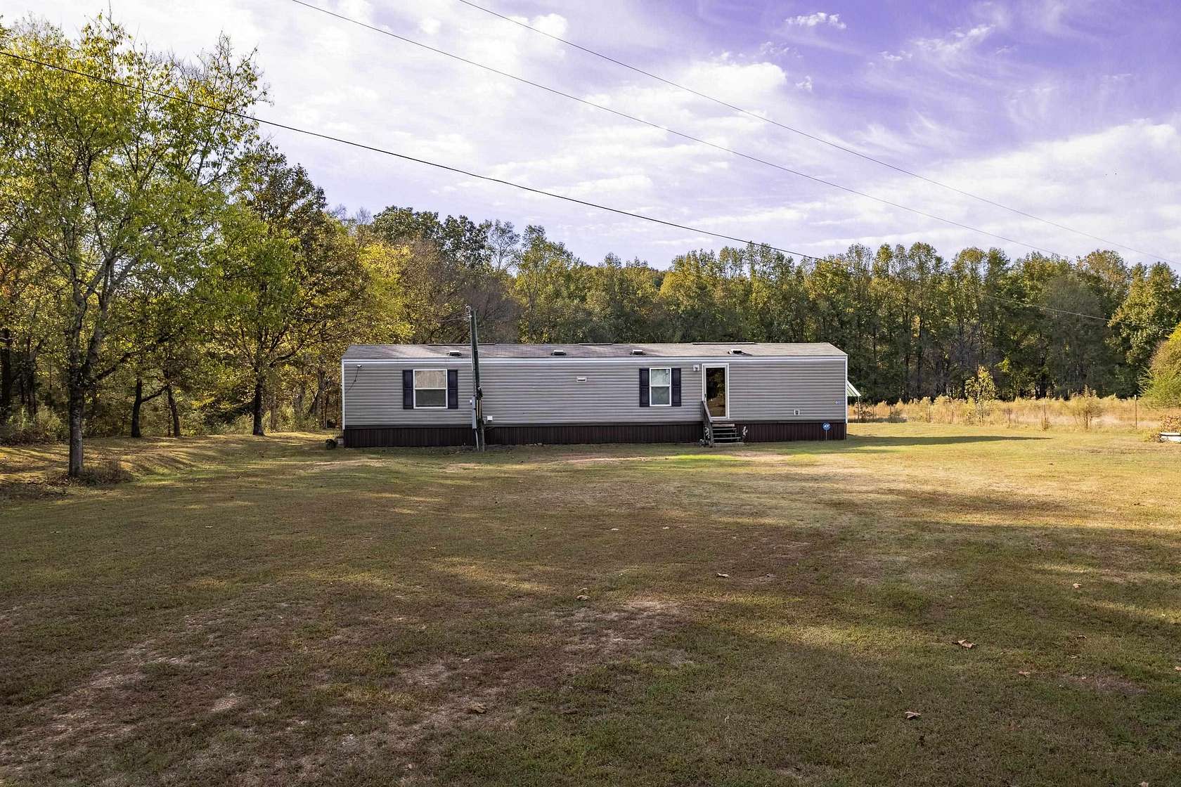 4 Acres of Land with Home for Sale in Waterloo, Alabama