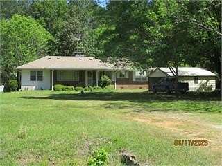 11.8 Acres of Land with Home for Sale in Woodbury, Georgia