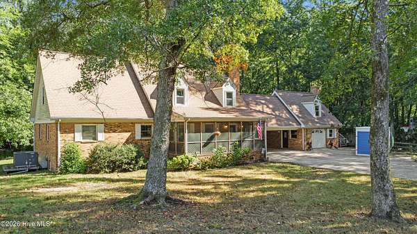 11.8 Acres of Recreational Land with Home for Sale in Corapeake, North Carolina