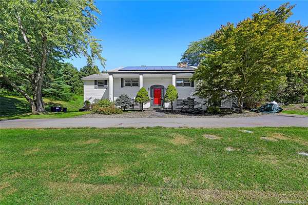 5 Acres of Land with Home for Sale in Rhinebeck, New York