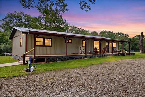 3 Acres of Land with Home for Sale in Sallisaw, Oklahoma