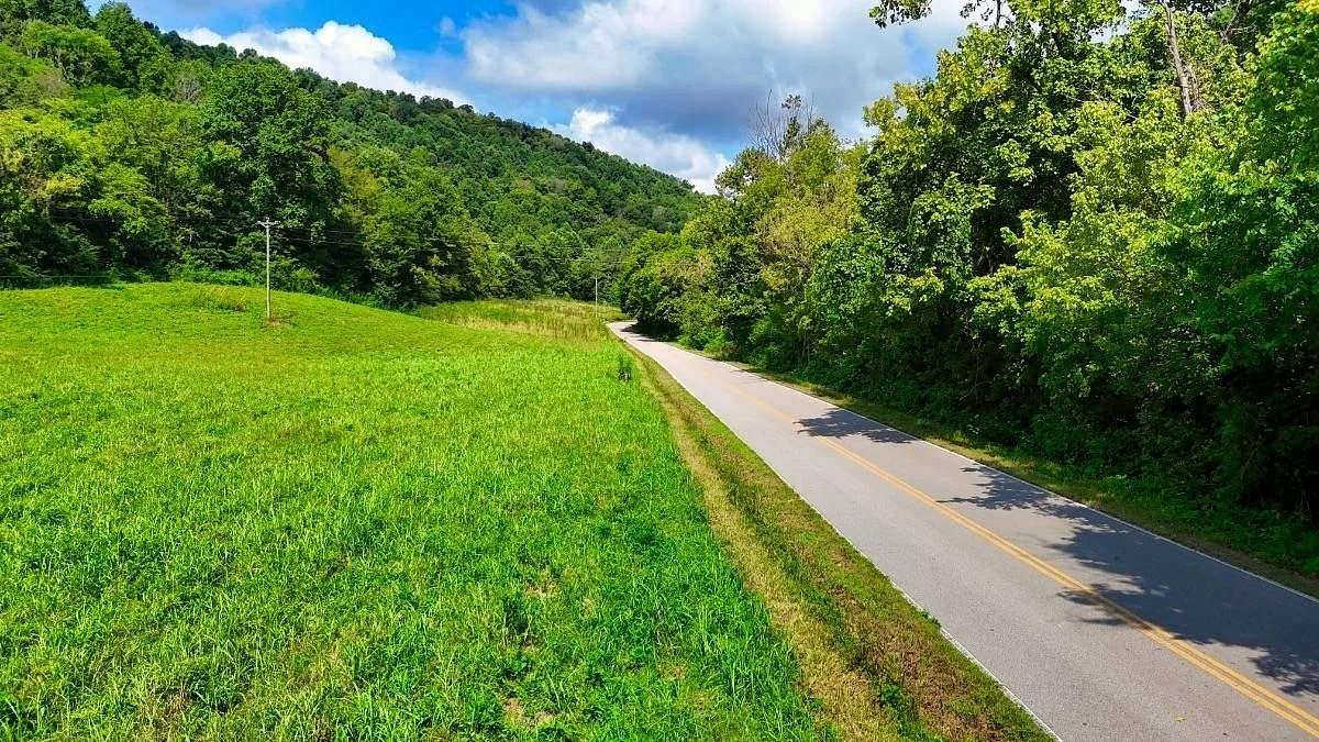6.4 Acres of Land for Auction in Liberty, Tennessee