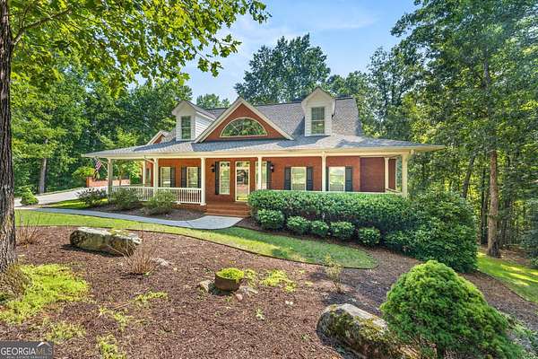 4 Acres of Land with Home for Sale in Cornelia, Georgia