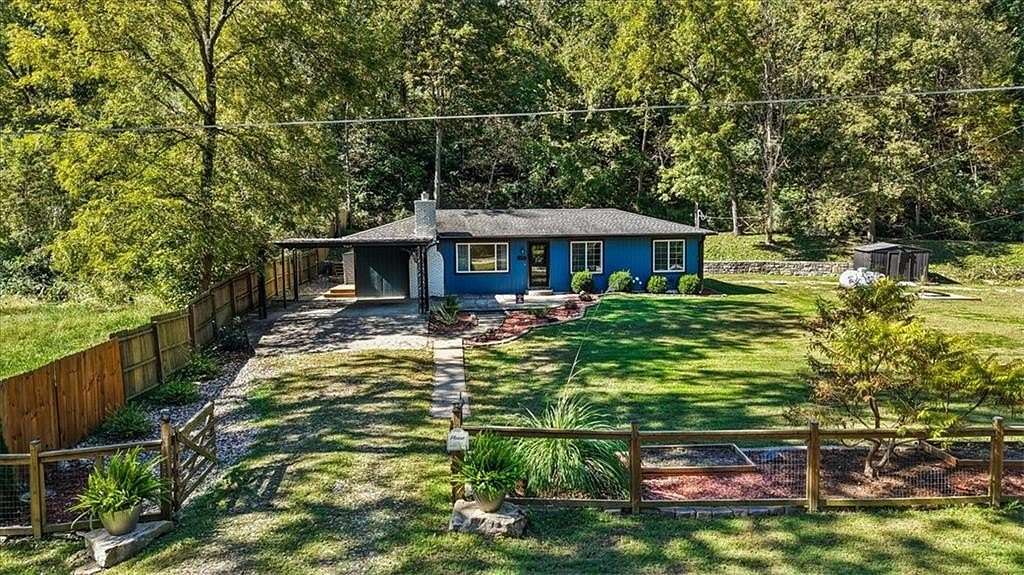 1.69 Acres of Land with Home for Sale in Kansas City, Kansas