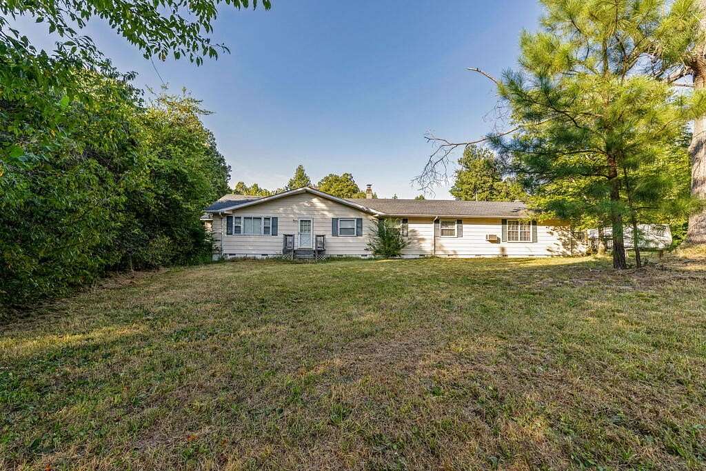 4 Acres of Land with Home for Sale in Crewe, Virginia