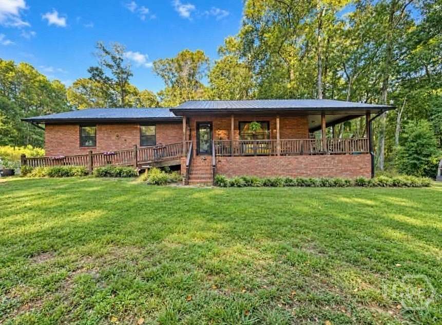 6.3 Acres of Land with Home for Sale in Hartwell, Georgia