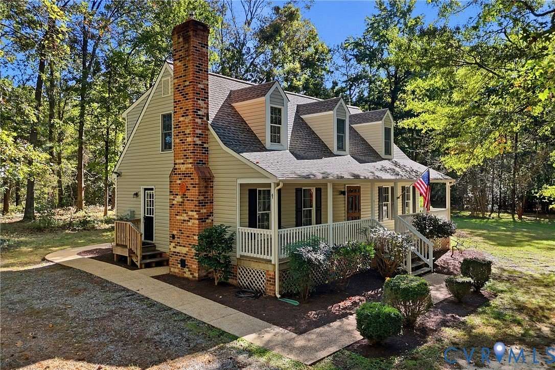 3 Acres of Land with Home for Sale in Mechanicsville, Virginia