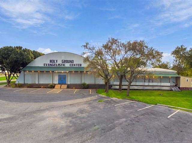2 Acres of Improved Commercial Land for Sale in Tulsa, Oklahoma