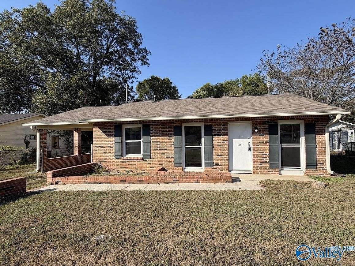 3 Acres of Land with Home for Lease in Huntsville, Alabama