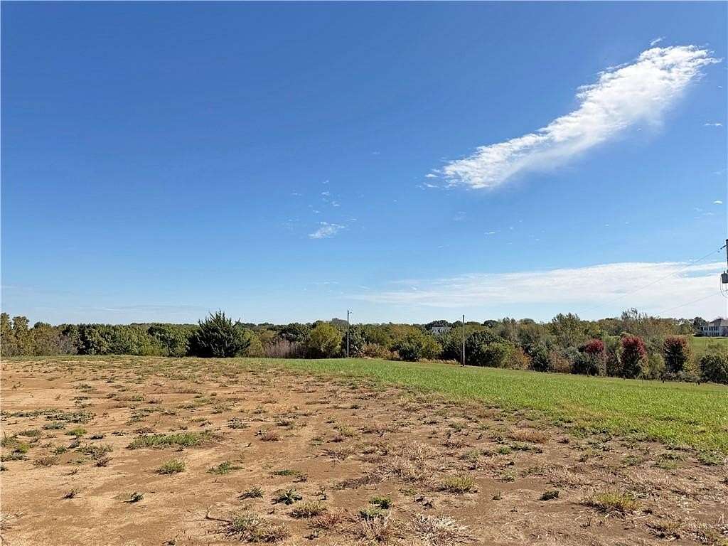 2.34 Acres of Residential Land for Sale in Leavenworth, Kansas