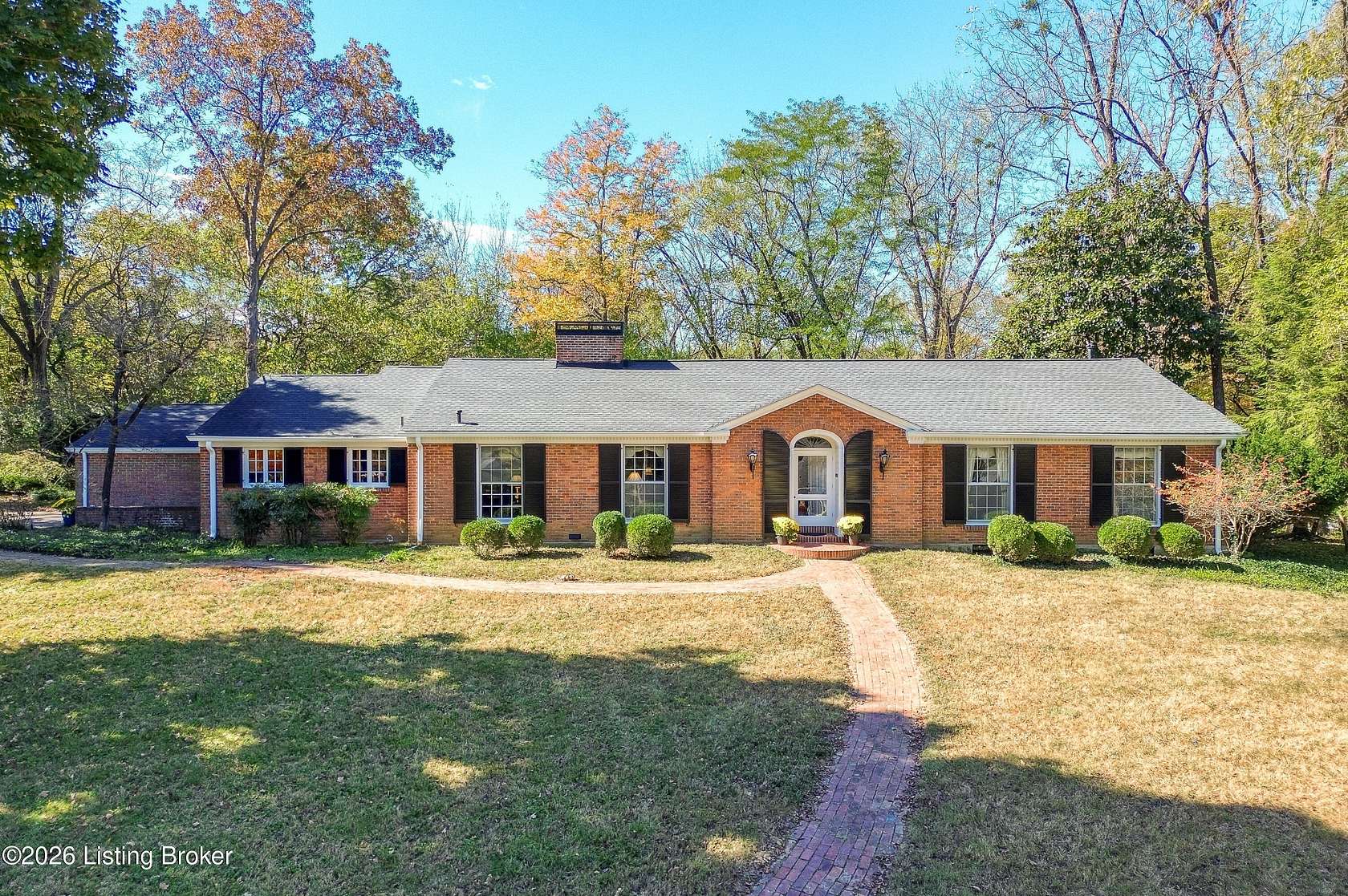 1.53 Acres of Land with Home for Sale in Louisville, Kentucky