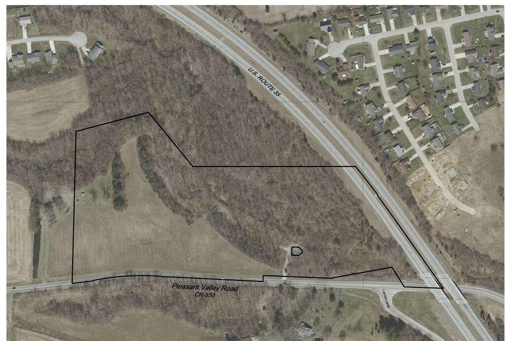40 Acres of Commercial Land for Sale in Chillicothe, Ohio