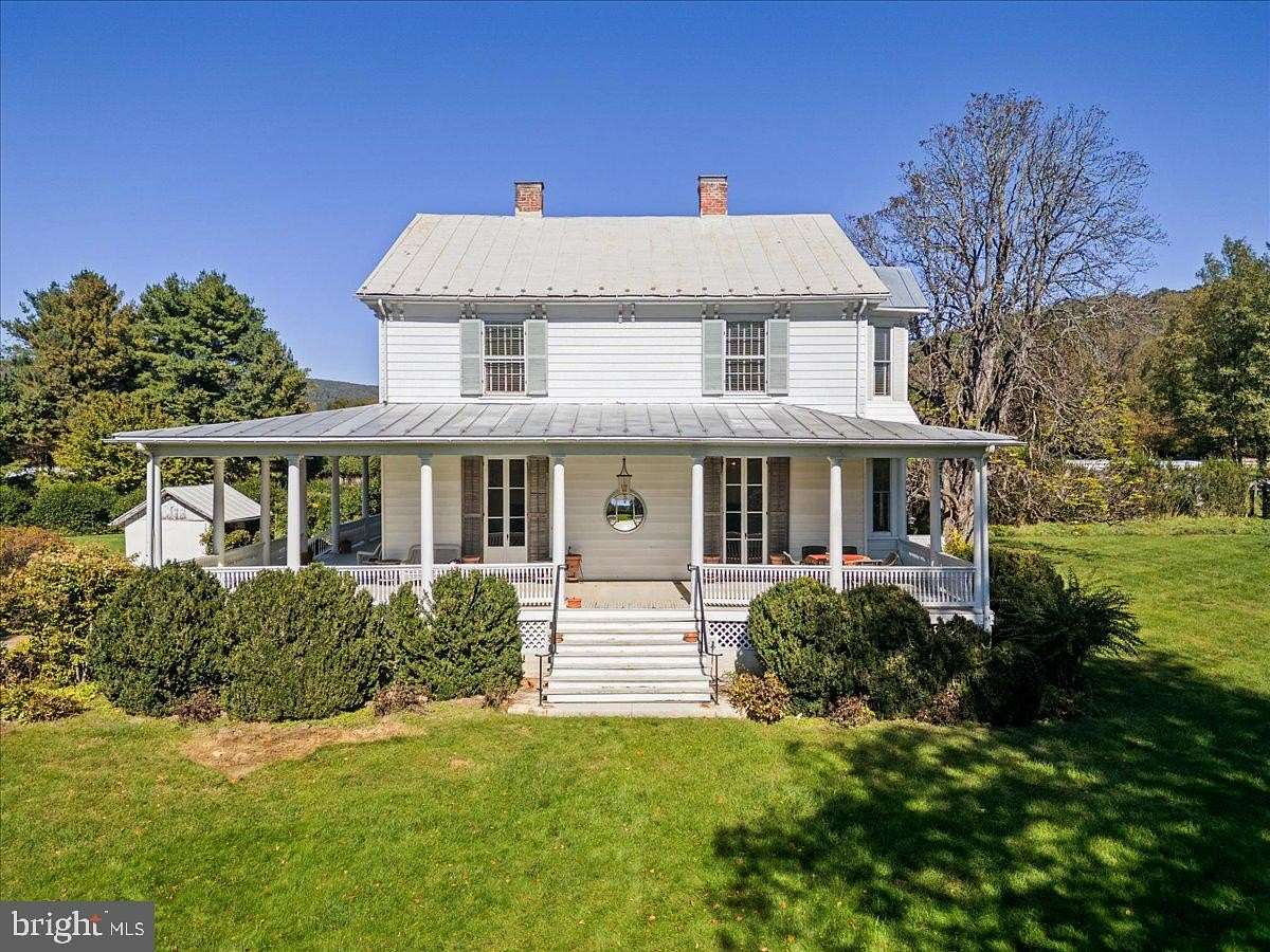5.39 Acres of Land with Home for Sale in Markham, Virginia