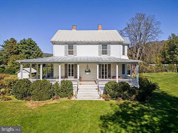 5.39 Acres of Land with Home for Sale in Markham, Virginia