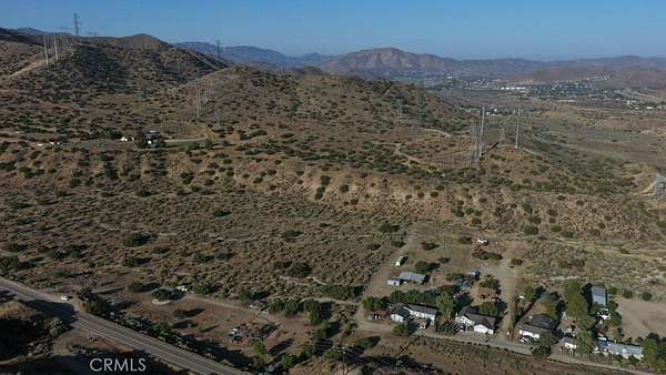 24 Acres of Land for Sale in Palmdale, California