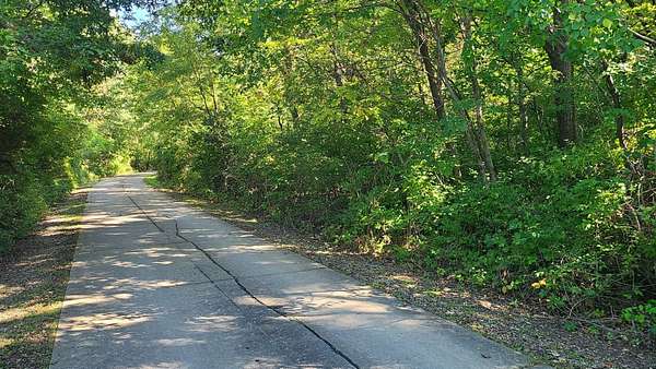 12.4 Acres of Land for Auction in Fort Madison, Iowa