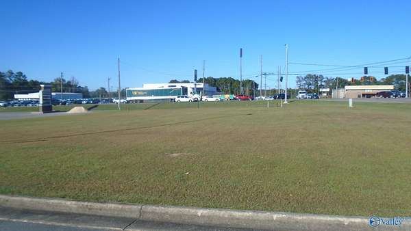 0.51 Acres of Commercial Land for Sale in Rainbow City, Alabama