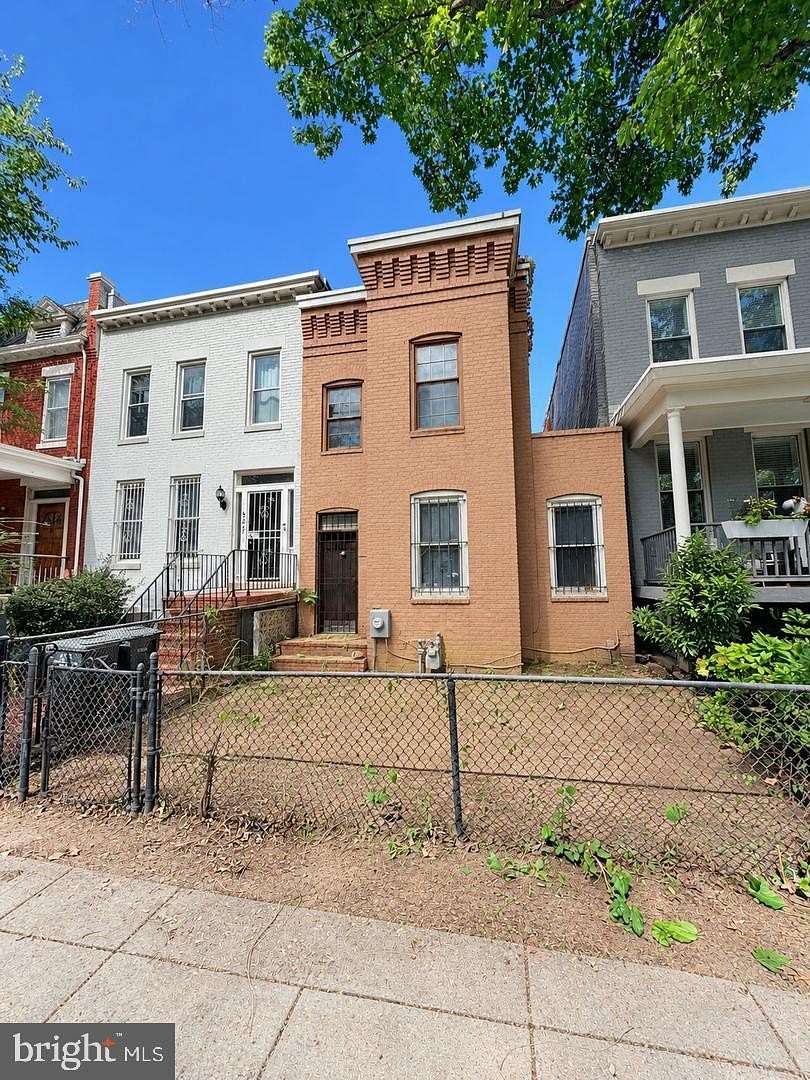 0.03 Acres of Residential Land for Sale in Washington, District of Columbia