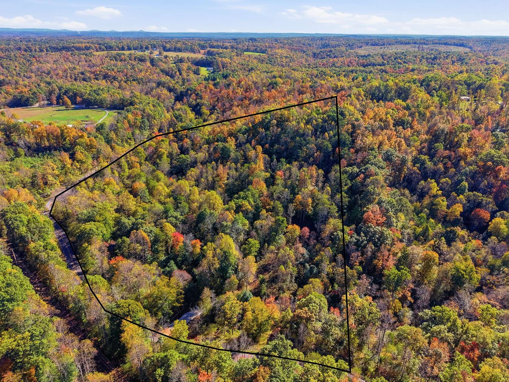 13.7 Acres of Land for Sale in Sparta, Tennessee