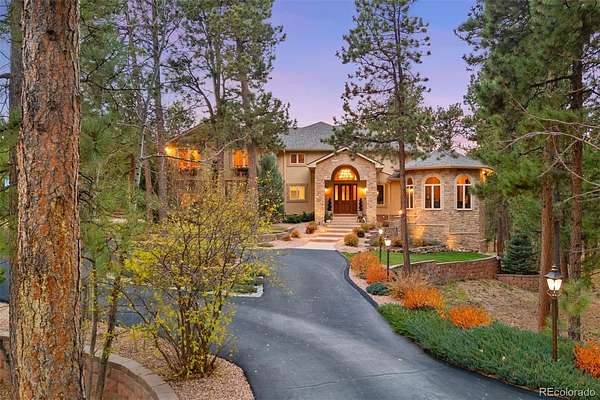 2.62 Acres of Land with Home for Sale in Monument, Colorado