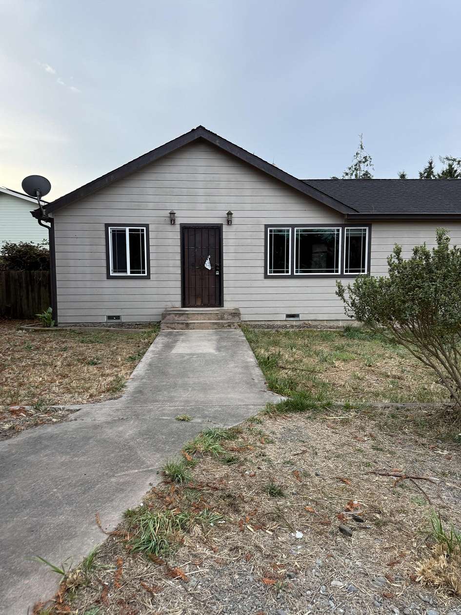 4.13 Acres of Land with Home for Sale in Eureka, California