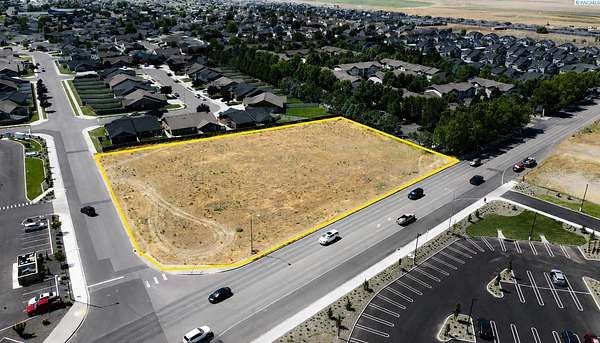 2.1 Acres of Commercial Land for Sale in Pasco, Washington