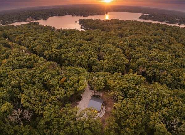 1.5 Acres of Land with Home for Sale in Keytesville, Missouri