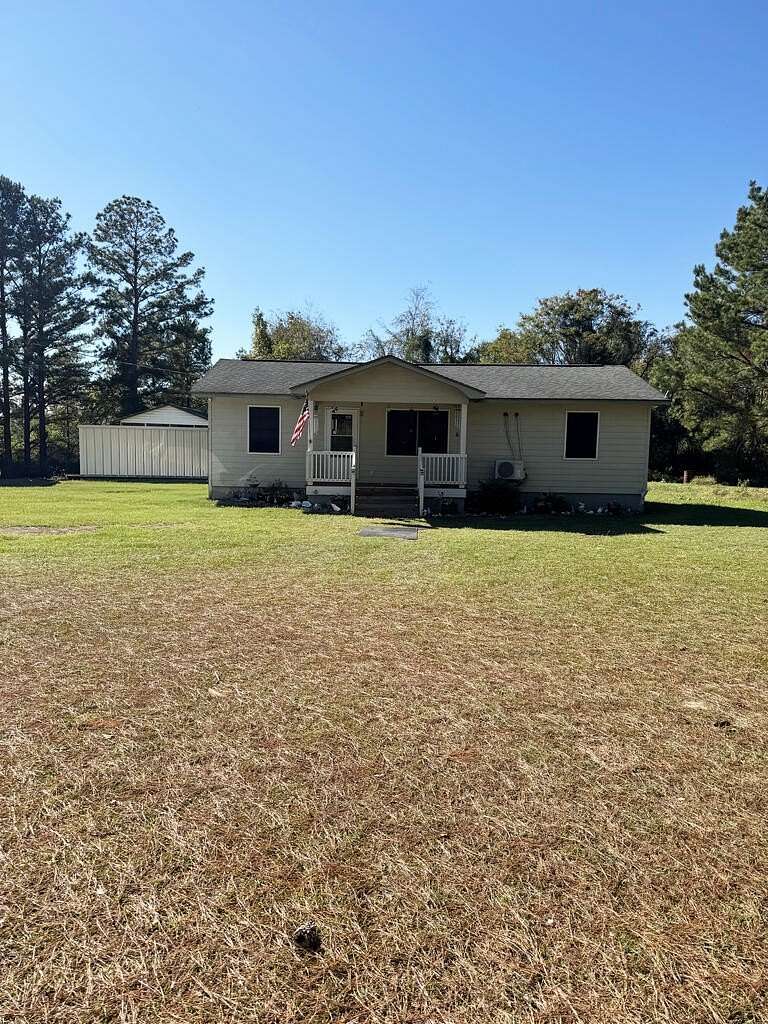 1.55 Acres of Land with Home for Sale in Eufaula, Alabama