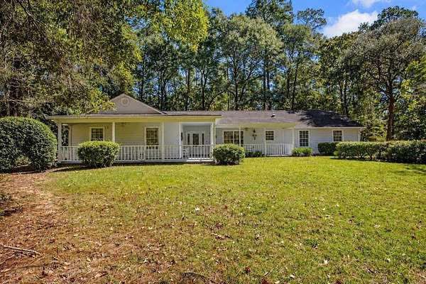 2 Acres of Land with Home for Sale in Tallahassee, Florida