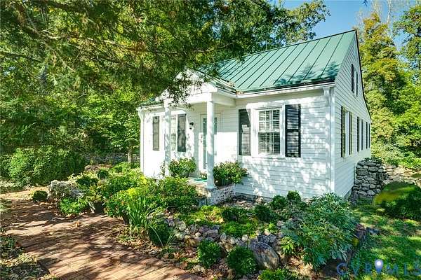 1.84 Acres of Land with Home for Sale in Crozier, Virginia