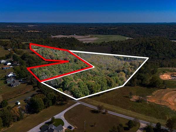 21.2 Acres of Recreational Land for Sale in Bowling Green, Kentucky