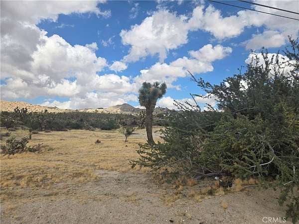 5 Acres of Residential Land for Sale in Yucca Valley, California