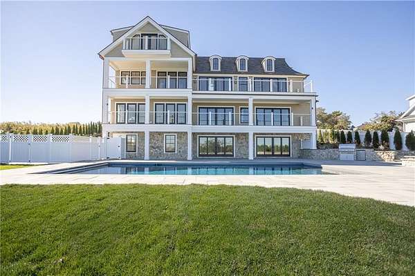 1.5 Acres of Land with Home for Sale in Portsmouth, Rhode Island
